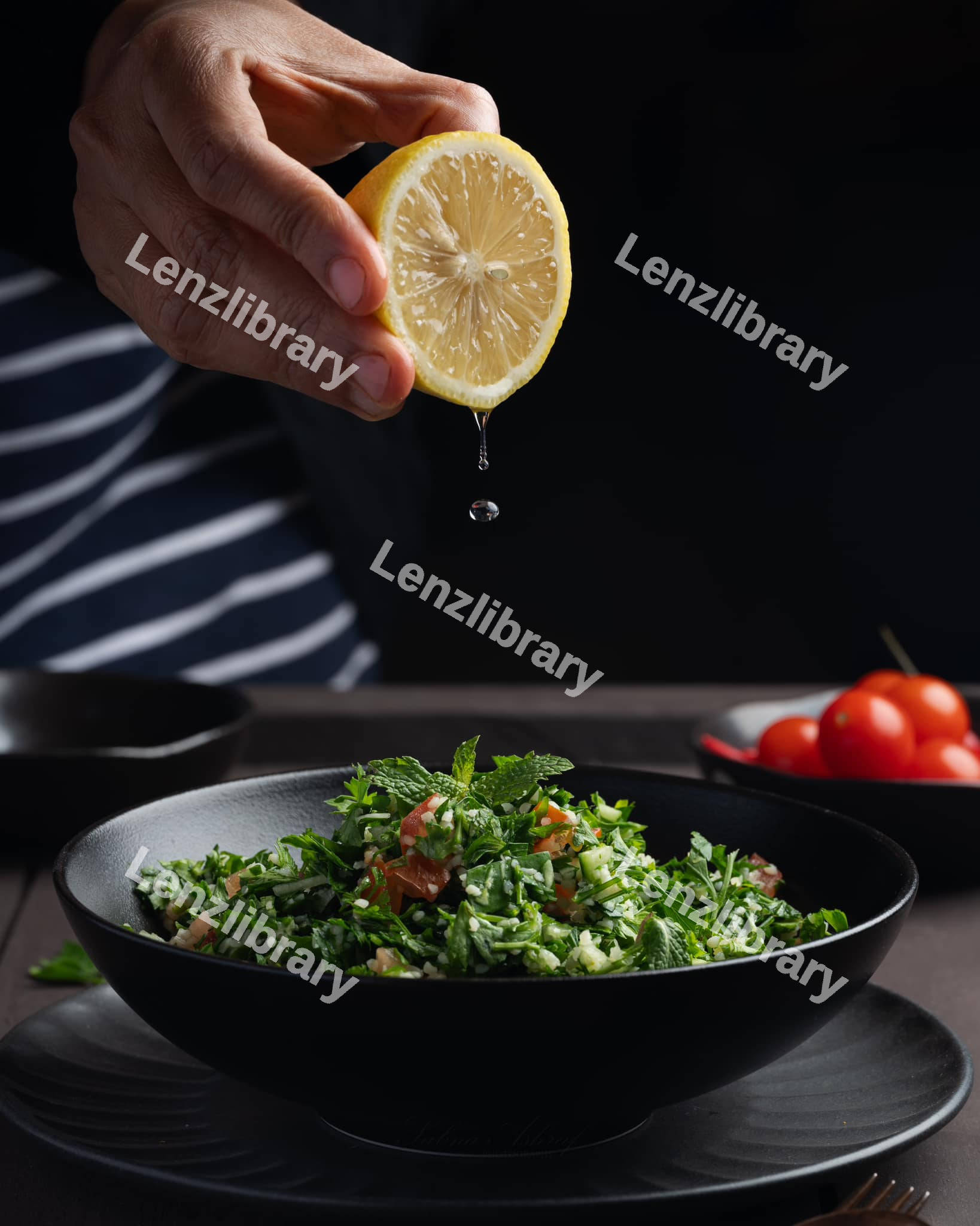 Green salada in a bowl